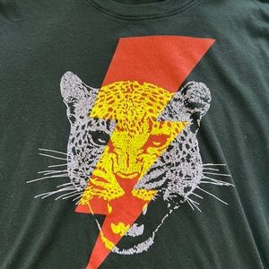 Guess xs t shirt